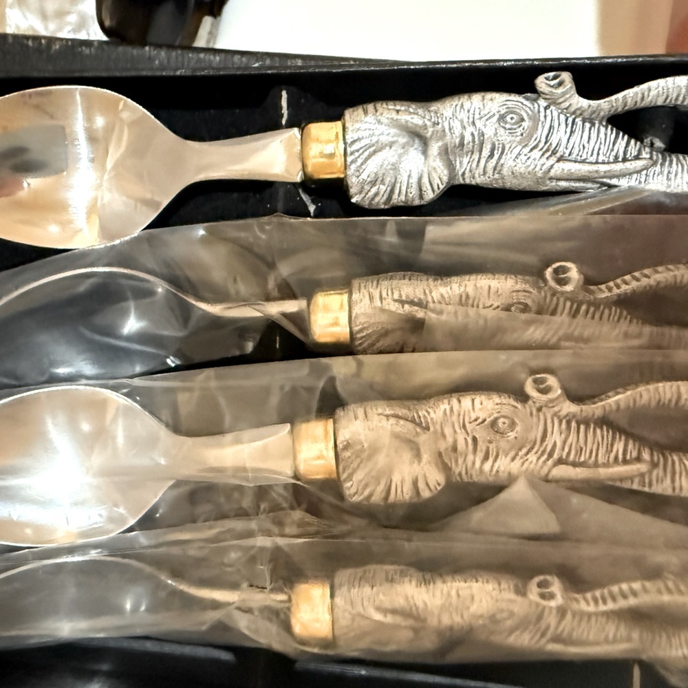 Vintage Arthur Court Elephant Dessert Spoon Set. New in box wrapped in plastic